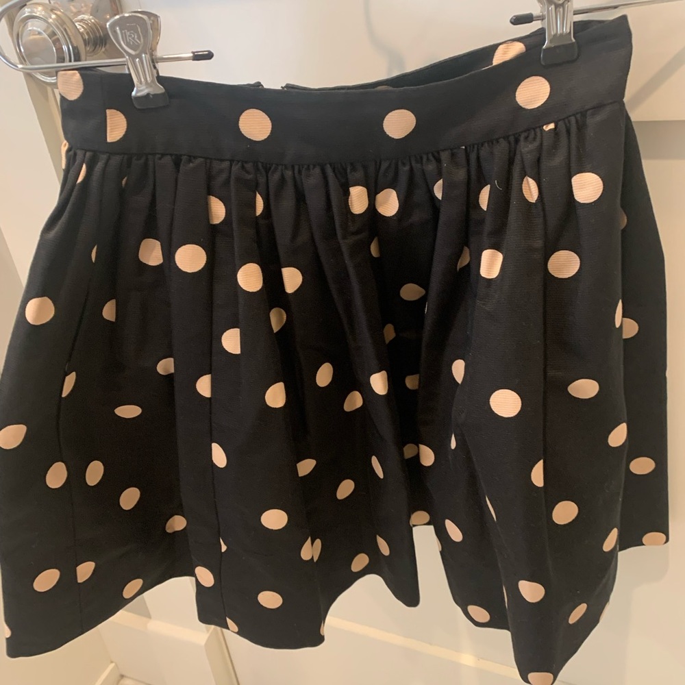 Kate spade NWT size 2 polka dot black skirt